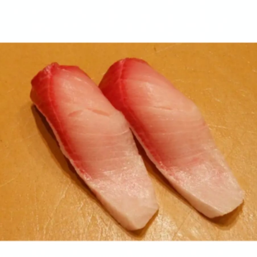 Hamachi Nigiri Nori Roll